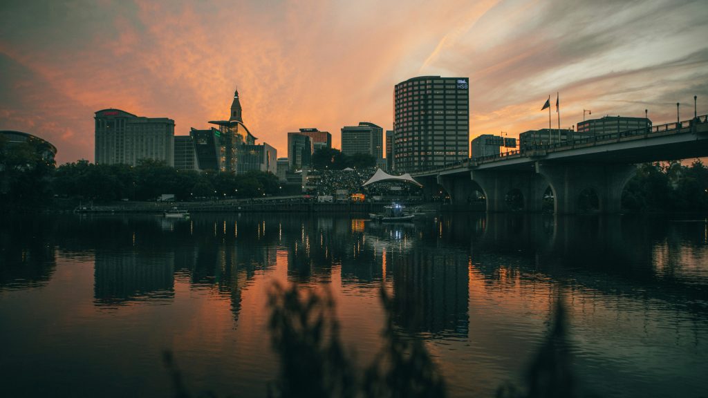 churches of christ in connecticut riverside city